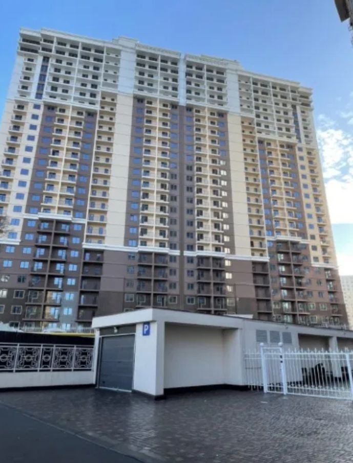 Продажа 2-комнатной квартиры в ЖК 