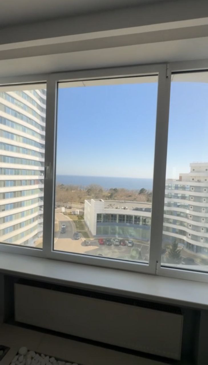 Аренда квартиры в ЖК Белый Парус, вид моря!