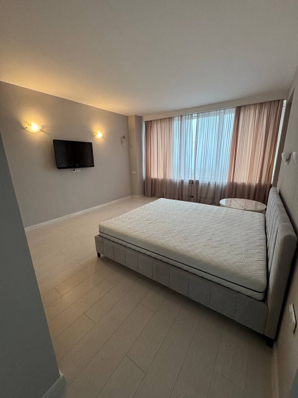 Аренда квартиры в ЖК Белый Парус, вид моря!