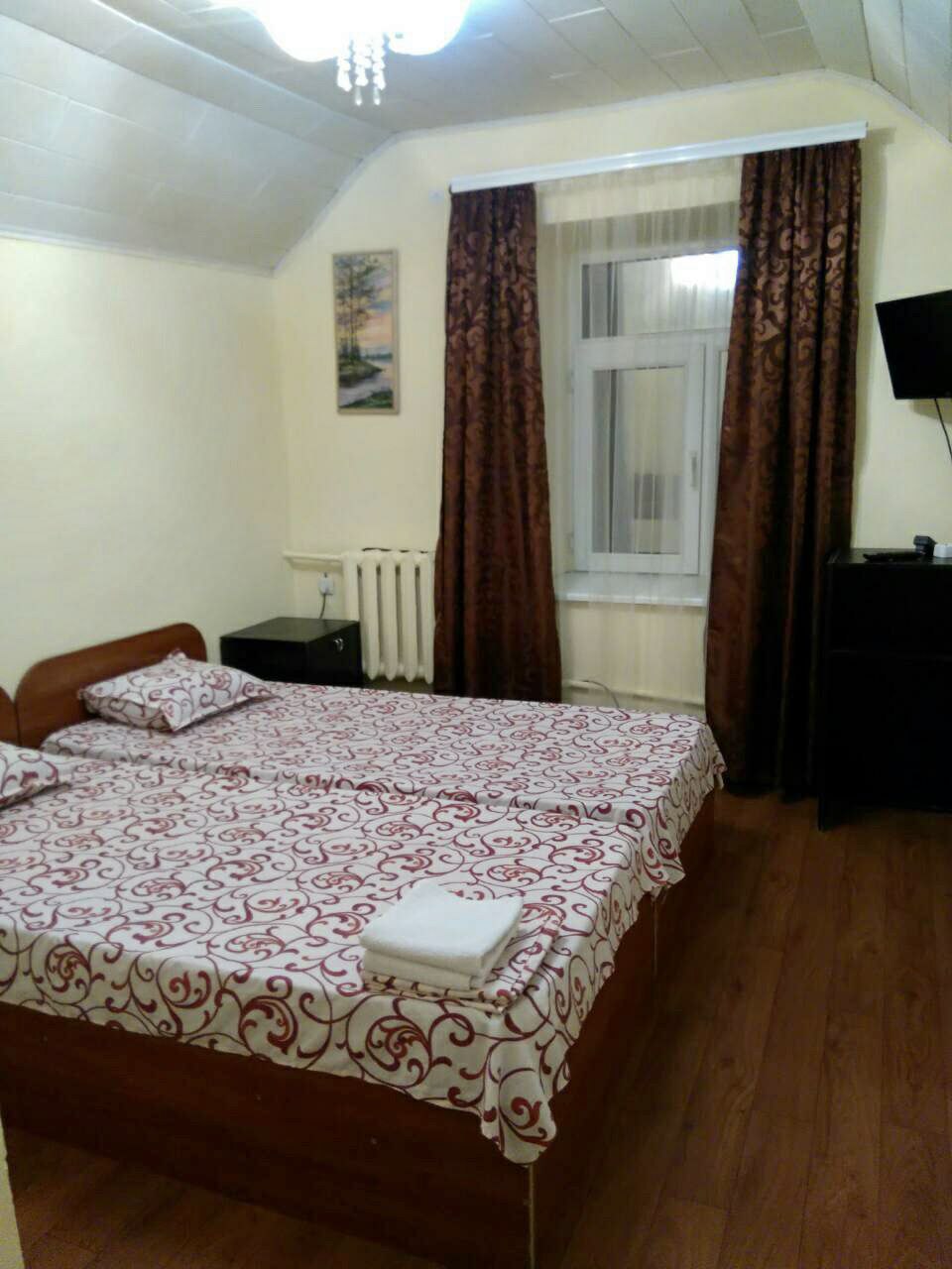 Продажа фасадного отдельностоящего здания и дома по ул. Каманина 21