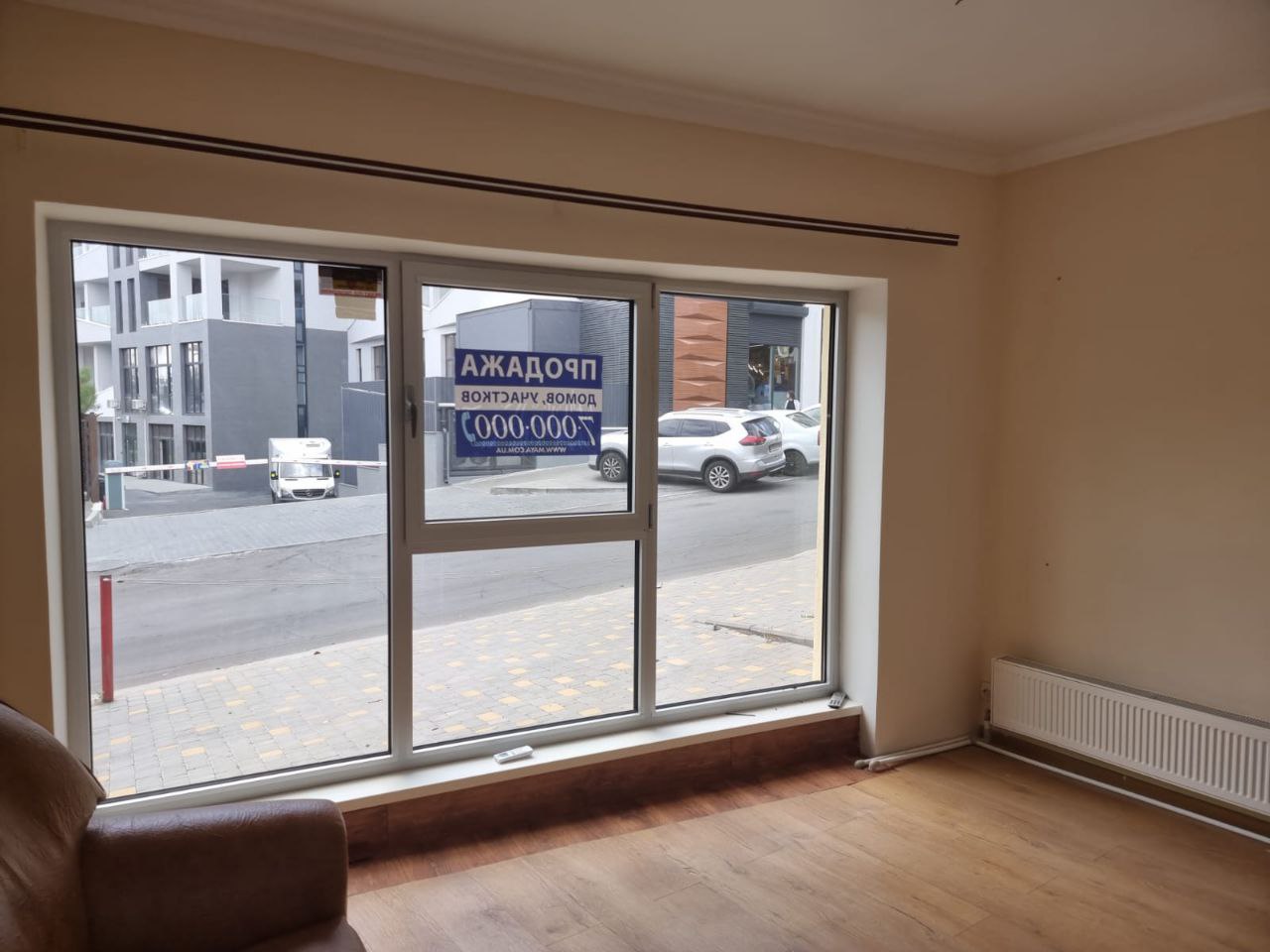 Продажа фасадного отдельностоящего здания и дома по ул. Каманина 21